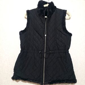 CASUAL identity black reversible Faux Fur Vest....size:M